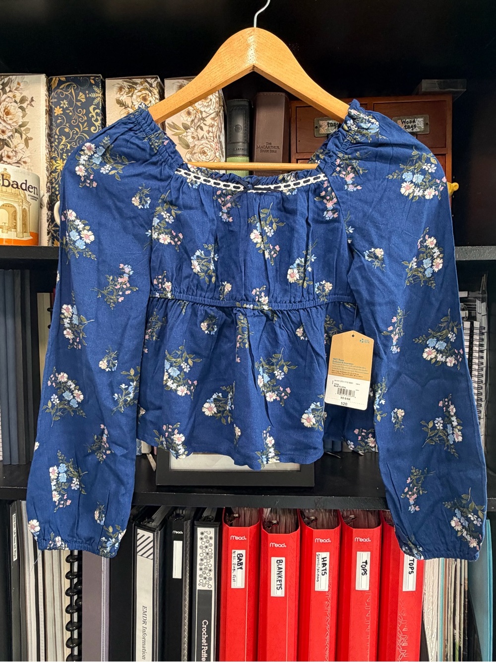 jcpenney Navy Blue Floral Peasant Blouse